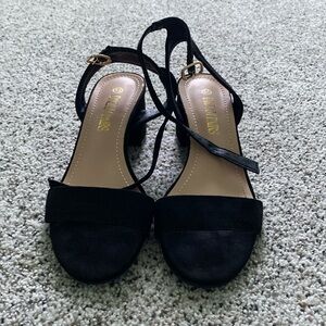 Black dream pairs heels